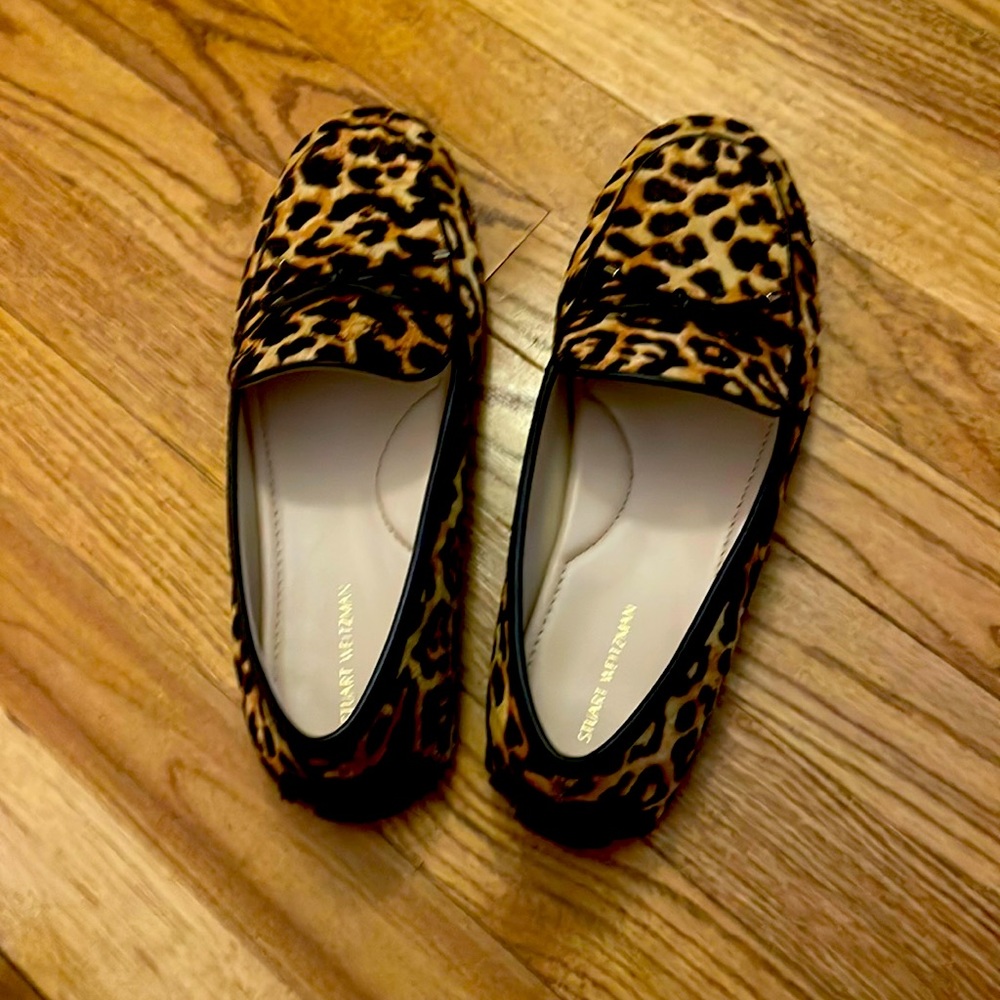 Brand new Stuart Weitzman leopard print loafers with dust bag